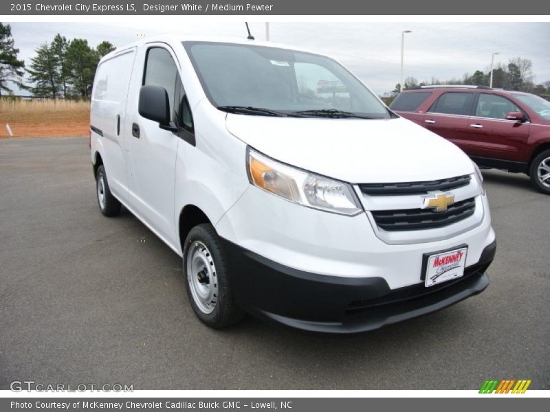 Designer White / Medium Pewter 2015 Chevrolet City Express LS