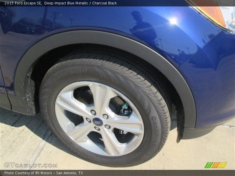 Deep Impact Blue Metallic / Charcoal Black 2015 Ford Escape SE