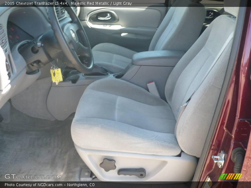 Majestic Red Metallic / Light Gray 2005 Chevrolet TrailBlazer LS 4x4