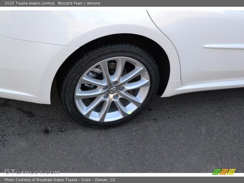 Blizzard Pearl / Almond 2015 Toyota Avalon Limited