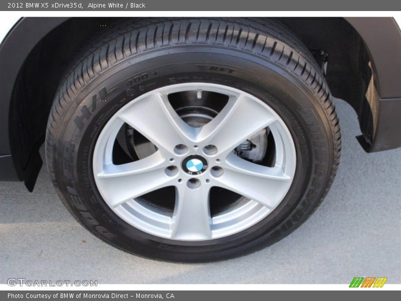 Alpine White / Black 2012 BMW X5 xDrive35d