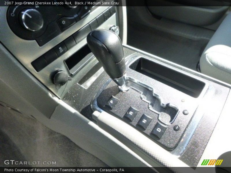 Black / Medium Slate Gray 2007 Jeep Grand Cherokee Laredo 4x4