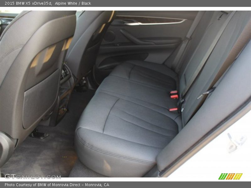 Alpine White / Black 2015 BMW X5 xDrive35d