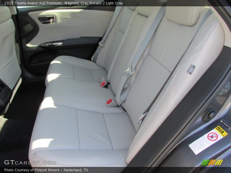 Magnetic Gray Metallic / Light Gray 2015 Toyota Avalon XLE Premium