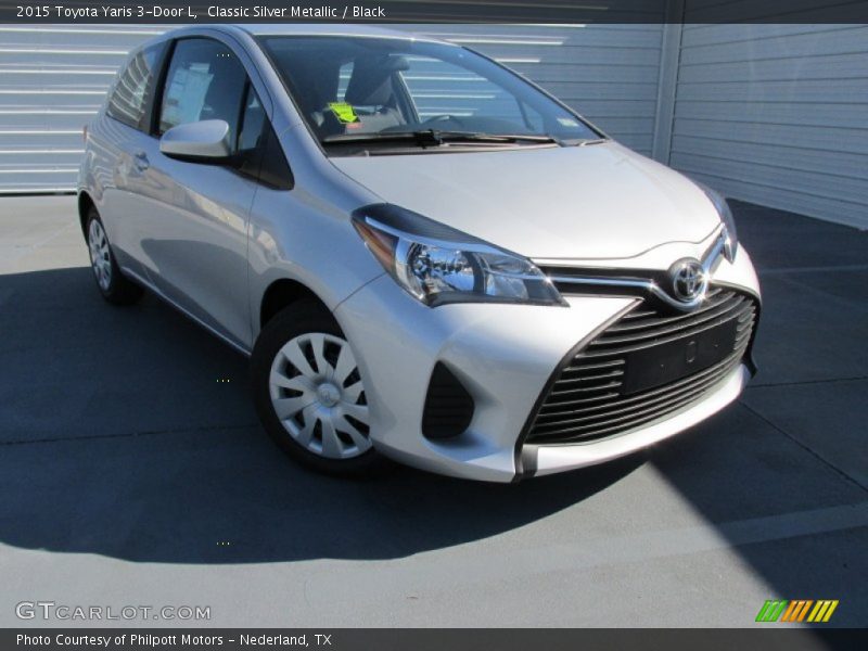Classic Silver Metallic / Black 2015 Toyota Yaris 3-Door L
