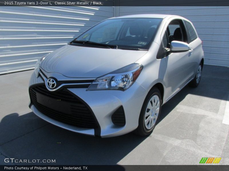 Front 3/4 View of 2015 Yaris 3-Door L