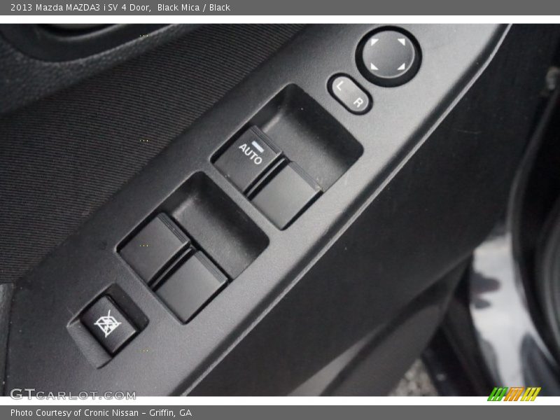 Black Mica / Black 2013 Mazda MAZDA3 i SV 4 Door