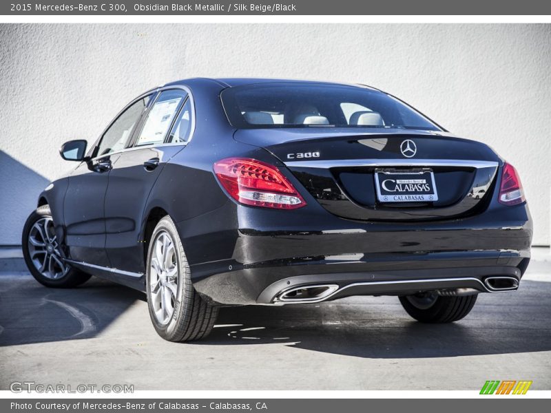 Obsidian Black Metallic / Silk Beige/Black 2015 Mercedes-Benz C 300