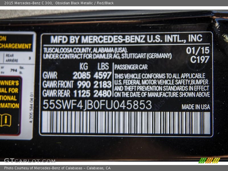 Obsidian Black Metallic / Red/Black 2015 Mercedes-Benz C 300