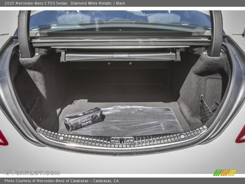 Diamond White Metallic / Black 2015 Mercedes-Benz S 550 Sedan