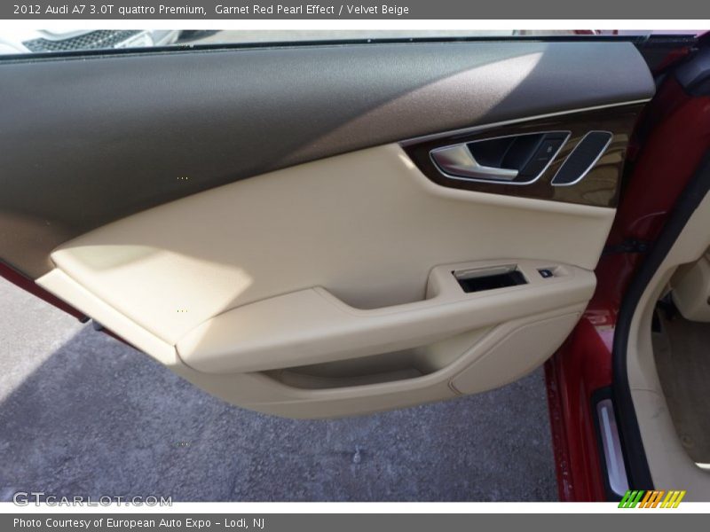 Garnet Red Pearl Effect / Velvet Beige 2012 Audi A7 3.0T quattro Premium