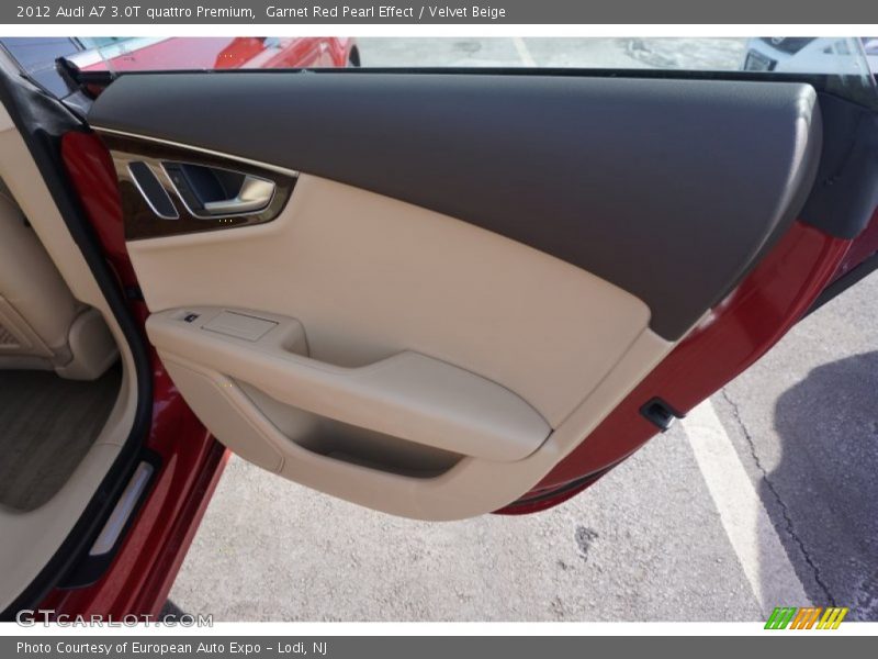 Garnet Red Pearl Effect / Velvet Beige 2012 Audi A7 3.0T quattro Premium