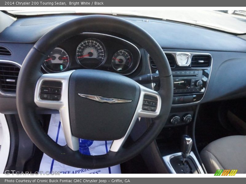 Bright White / Black 2014 Chrysler 200 Touring Sedan