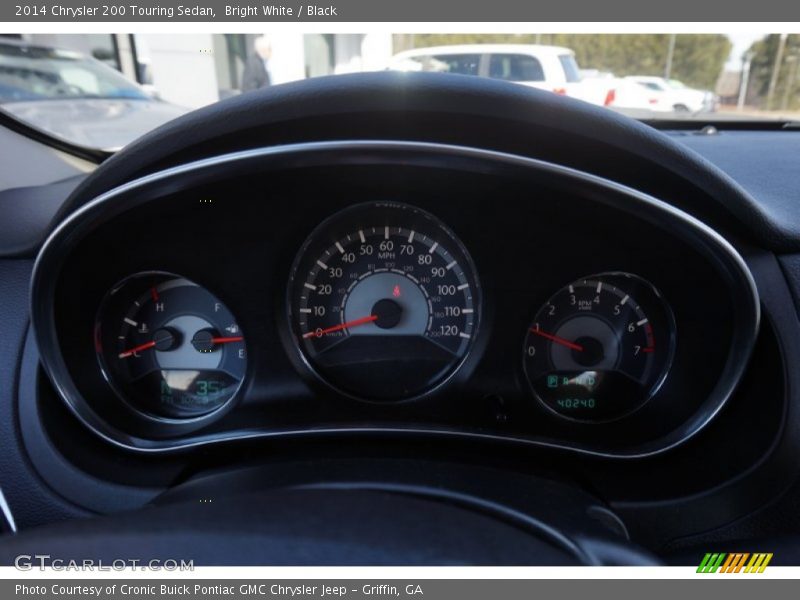 Bright White / Black 2014 Chrysler 200 Touring Sedan