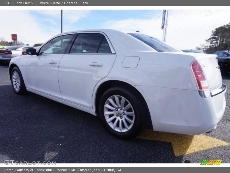 White Suede / Charcoal Black 2012 Ford Flex SEL
