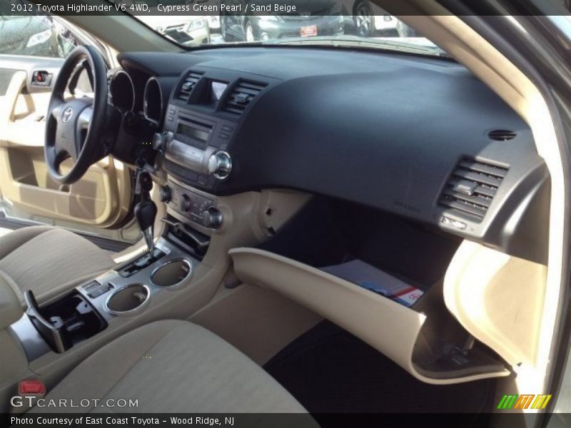 Cypress Green Pearl / Sand Beige 2012 Toyota Highlander V6 4WD
