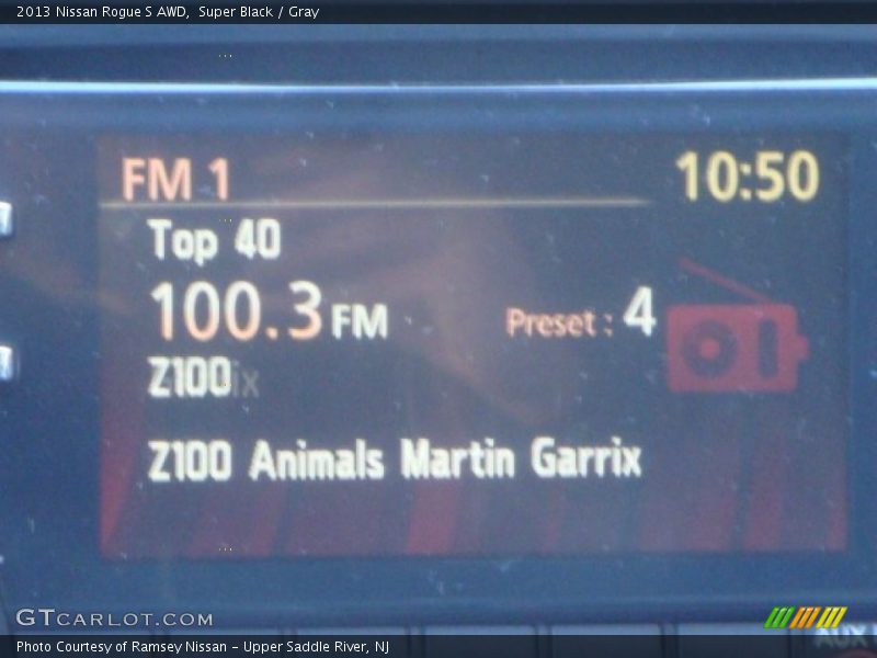 Super Black / Gray 2013 Nissan Rogue S AWD