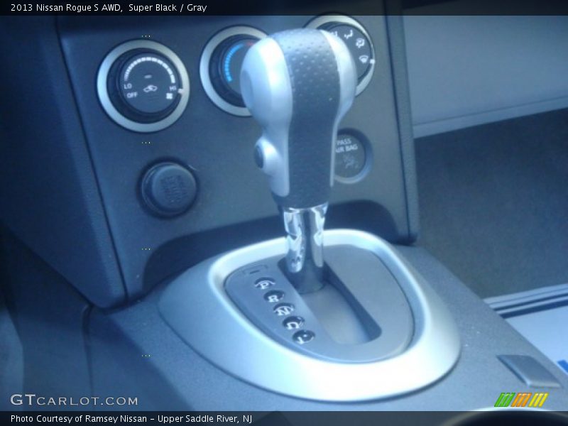 Super Black / Gray 2013 Nissan Rogue S AWD