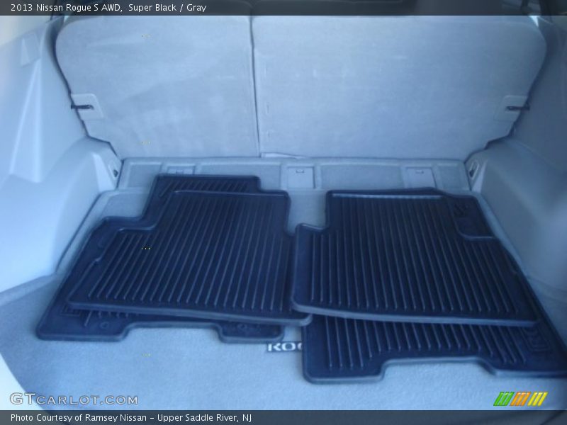 Super Black / Gray 2013 Nissan Rogue S AWD