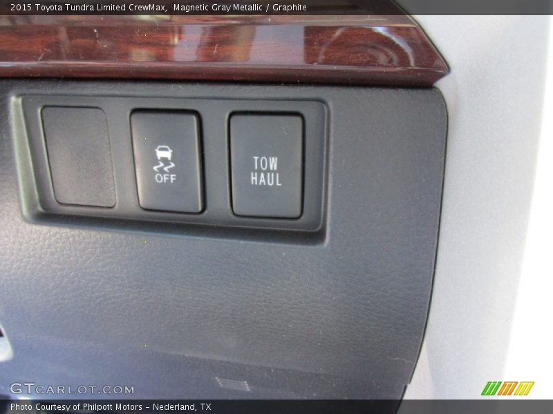 Magnetic Gray Metallic / Graphite 2015 Toyota Tundra Limited CrewMax