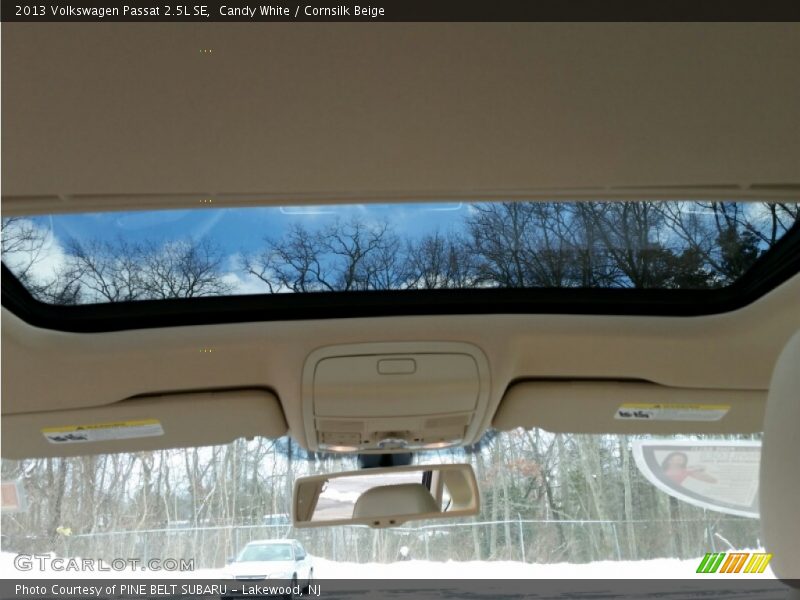 Candy White / Cornsilk Beige 2013 Volkswagen Passat 2.5L SE