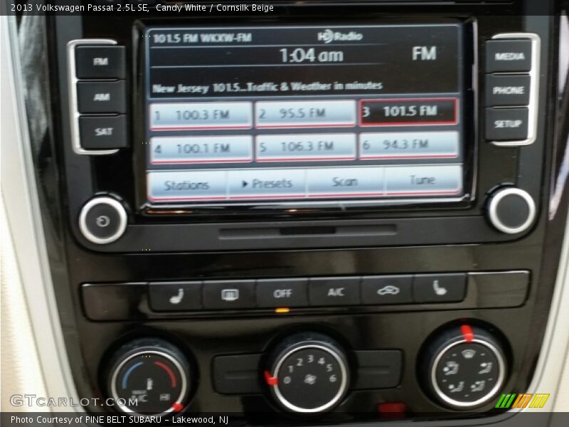 Candy White / Cornsilk Beige 2013 Volkswagen Passat 2.5L SE