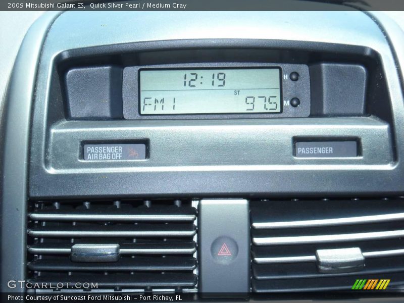 Quick Silver Pearl / Medium Gray 2009 Mitsubishi Galant ES