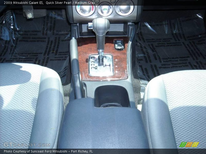 Quick Silver Pearl / Medium Gray 2009 Mitsubishi Galant ES