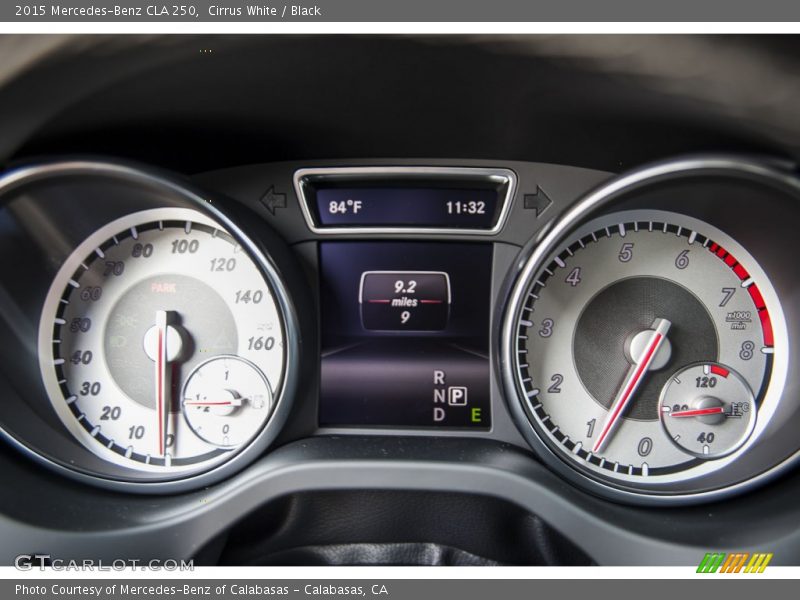 Cirrus White / Black 2015 Mercedes-Benz CLA 250