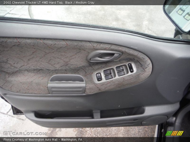 Black / Medium Gray 2002 Chevrolet Tracker LT 4WD Hard Top