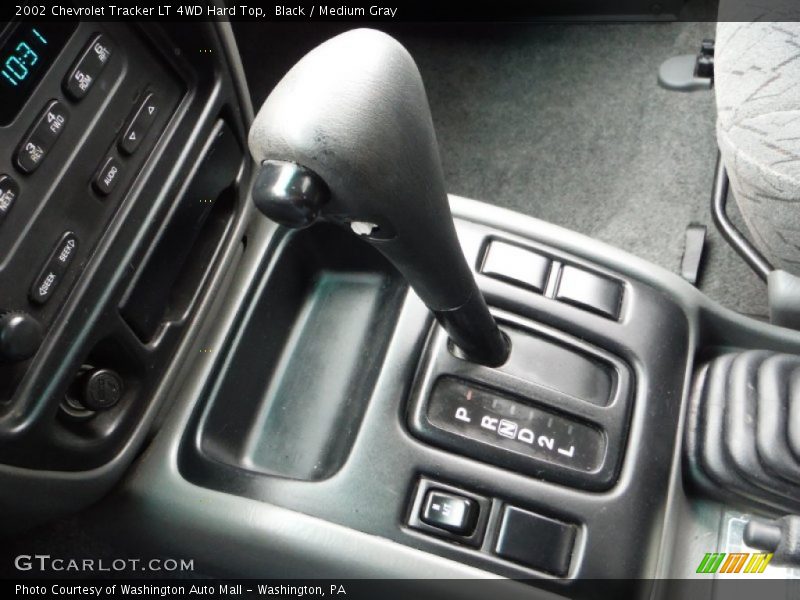 Black / Medium Gray 2002 Chevrolet Tracker LT 4WD Hard Top