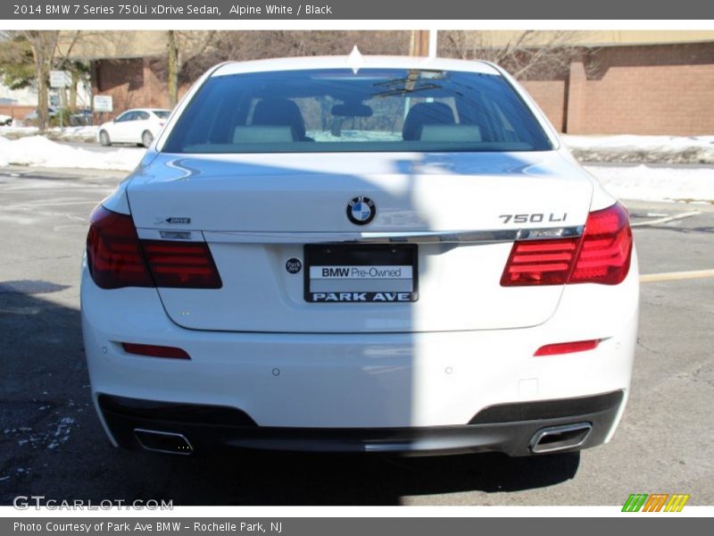 Alpine White / Black 2014 BMW 7 Series 750Li xDrive Sedan