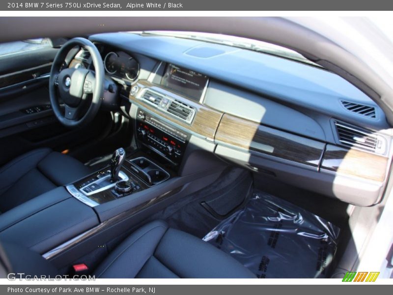 Alpine White / Black 2014 BMW 7 Series 750Li xDrive Sedan