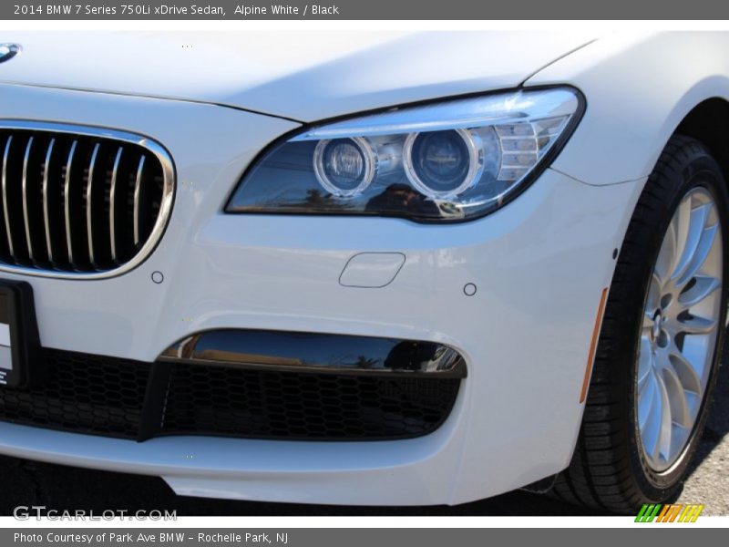 Alpine White / Black 2014 BMW 7 Series 750Li xDrive Sedan