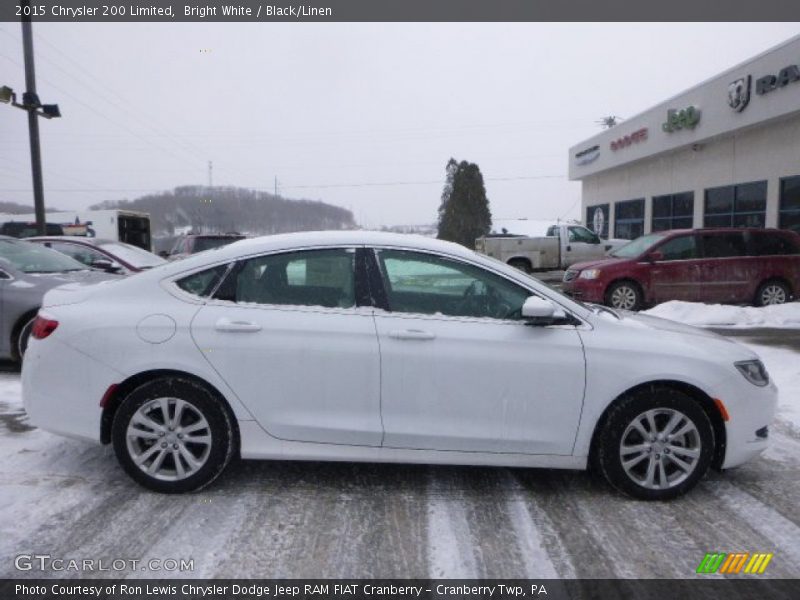 Bright White / Black/Linen 2015 Chrysler 200 Limited
