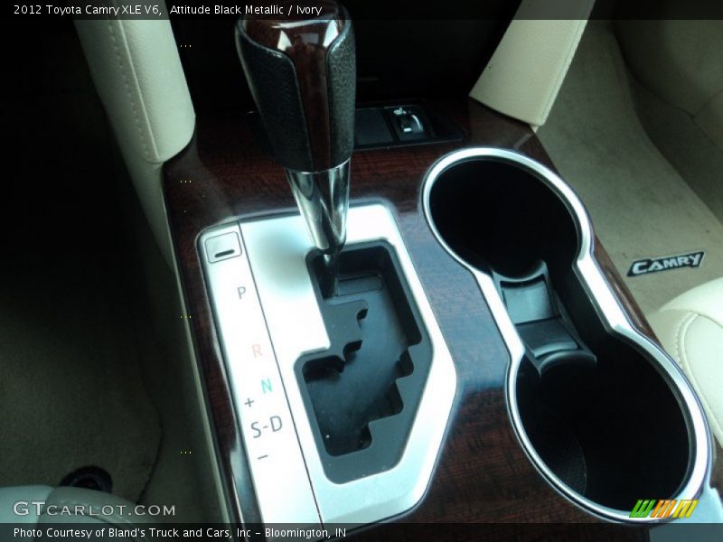 Attitude Black Metallic / Ivory 2012 Toyota Camry XLE V6