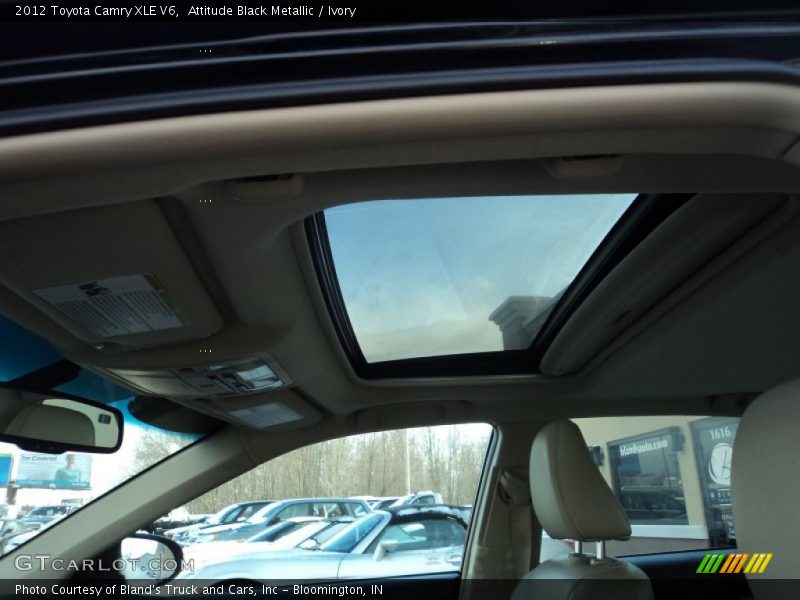 Attitude Black Metallic / Ivory 2012 Toyota Camry XLE V6