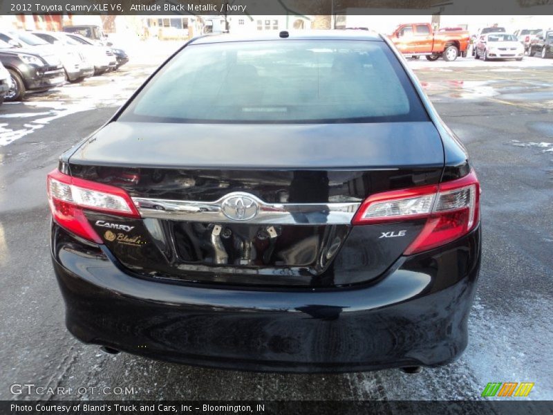 Attitude Black Metallic / Ivory 2012 Toyota Camry XLE V6