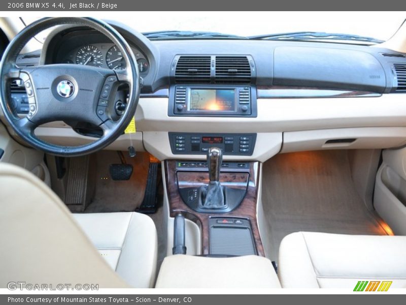 Jet Black / Beige 2006 BMW X5 4.4i