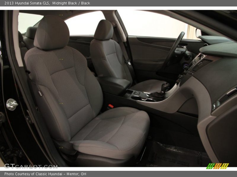 Midnight Black / Black 2013 Hyundai Sonata GLS