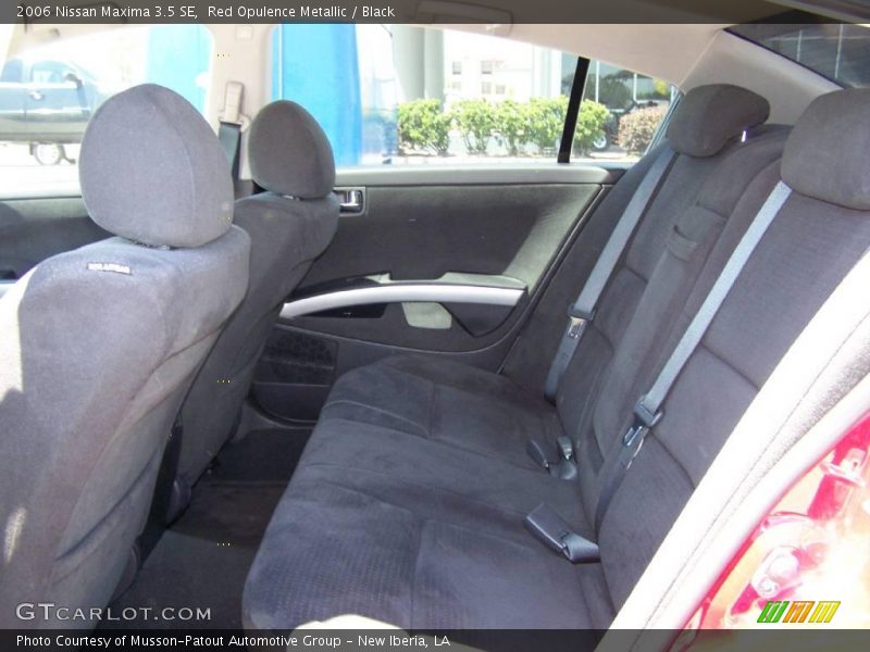 Red Opulence Metallic / Black 2006 Nissan Maxima 3.5 SE