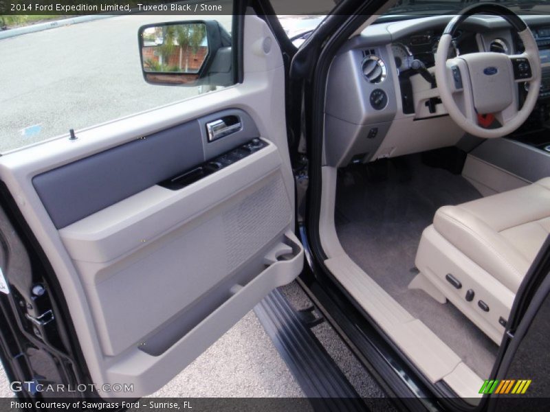 Tuxedo Black / Stone 2014 Ford Expedition Limited