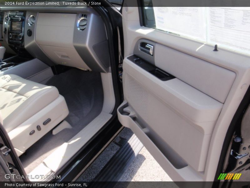 Tuxedo Black / Stone 2014 Ford Expedition Limited
