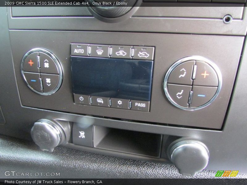 Onyx Black / Ebony 2009 GMC Sierra 1500 SLE Extended Cab 4x4