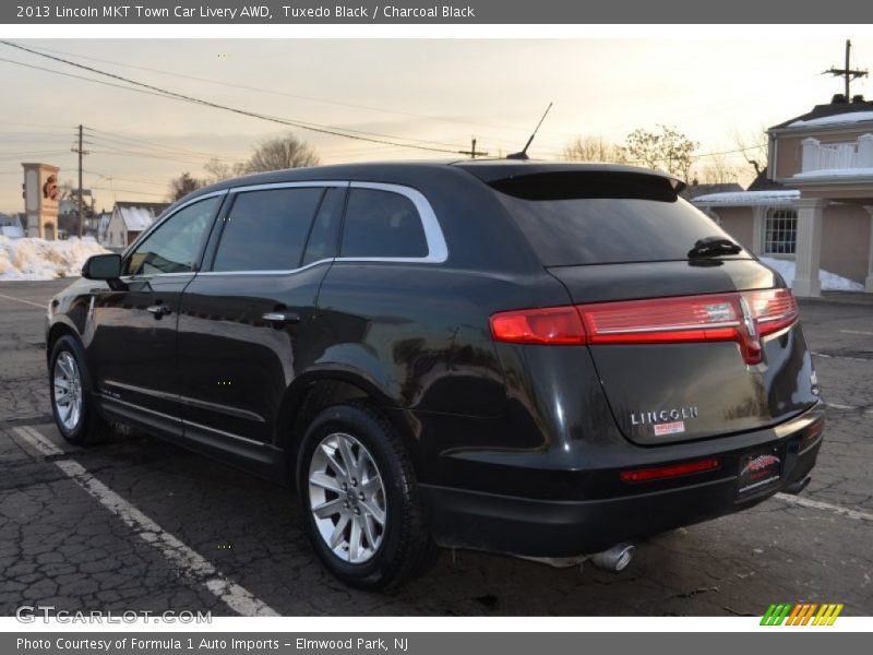 Tuxedo Black / Charcoal Black 2013 Lincoln MKT Town Car Livery AWD