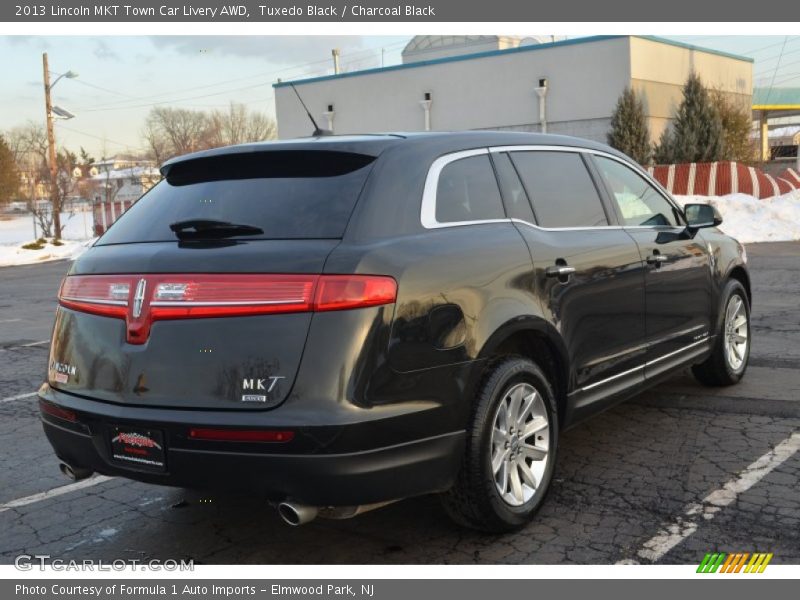Tuxedo Black / Charcoal Black 2013 Lincoln MKT Town Car Livery AWD