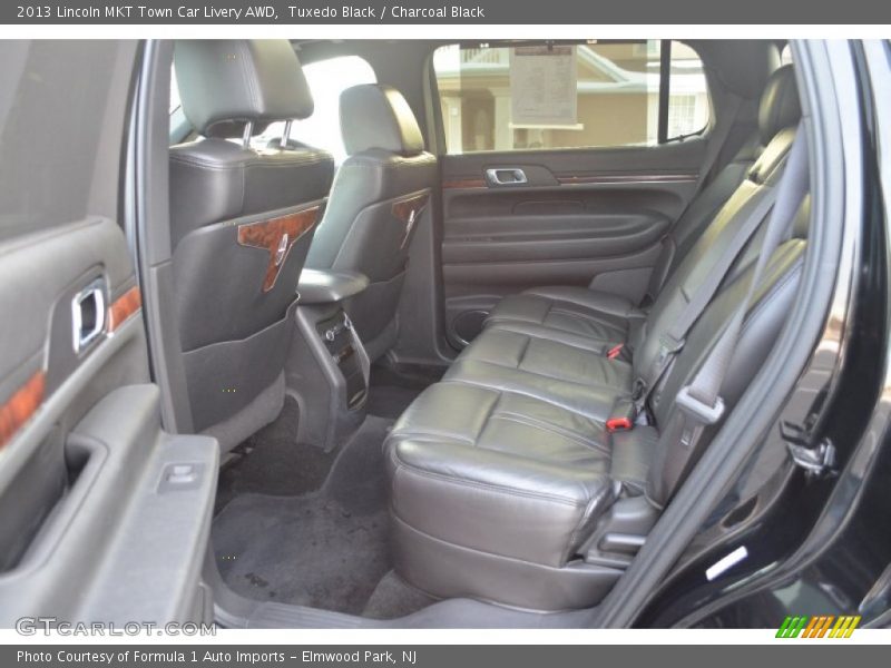 Tuxedo Black / Charcoal Black 2013 Lincoln MKT Town Car Livery AWD