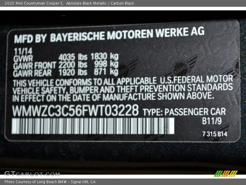 Absolute Black Metallic / Carbon Black 2015 Mini Countryman Cooper S