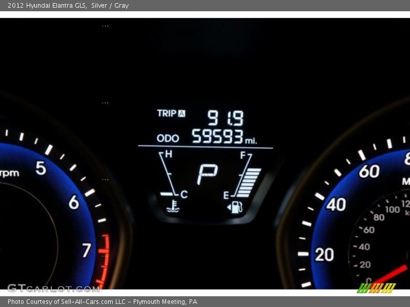 Silver / Gray 2012 Hyundai Elantra GLS