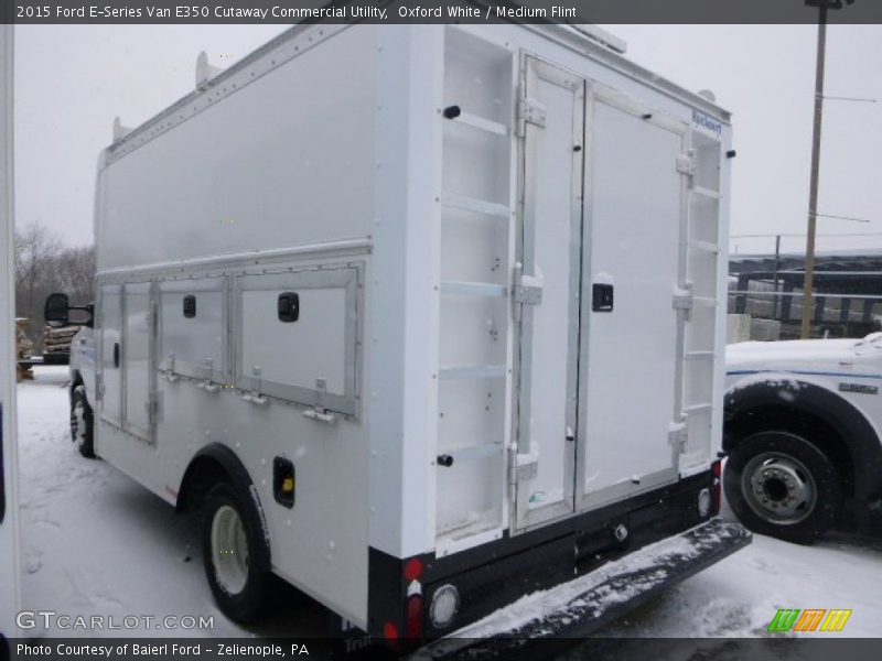 Oxford White / Medium Flint 2015 Ford E-Series Van E350 Cutaway Commercial Utility